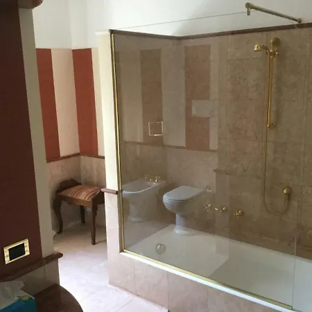 Maison Cherie Bed and Breakfast