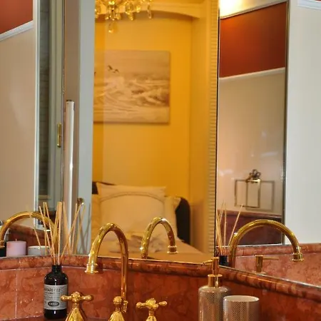 Maison Cherie Bed and Breakfast Μπέργκαμο