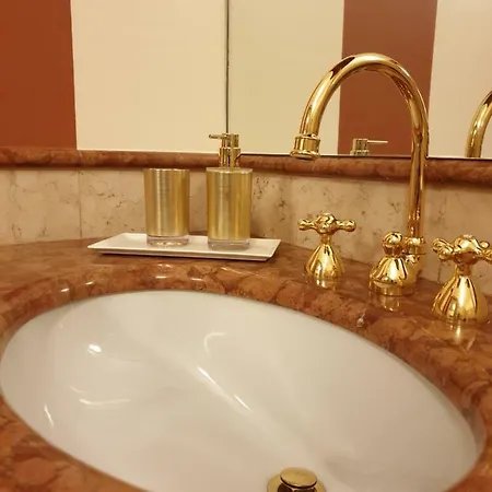 Bed and Breakfast Maison Cherie Μπέργκαμο